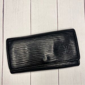 Black Louis Vuitton Epi Key Holder